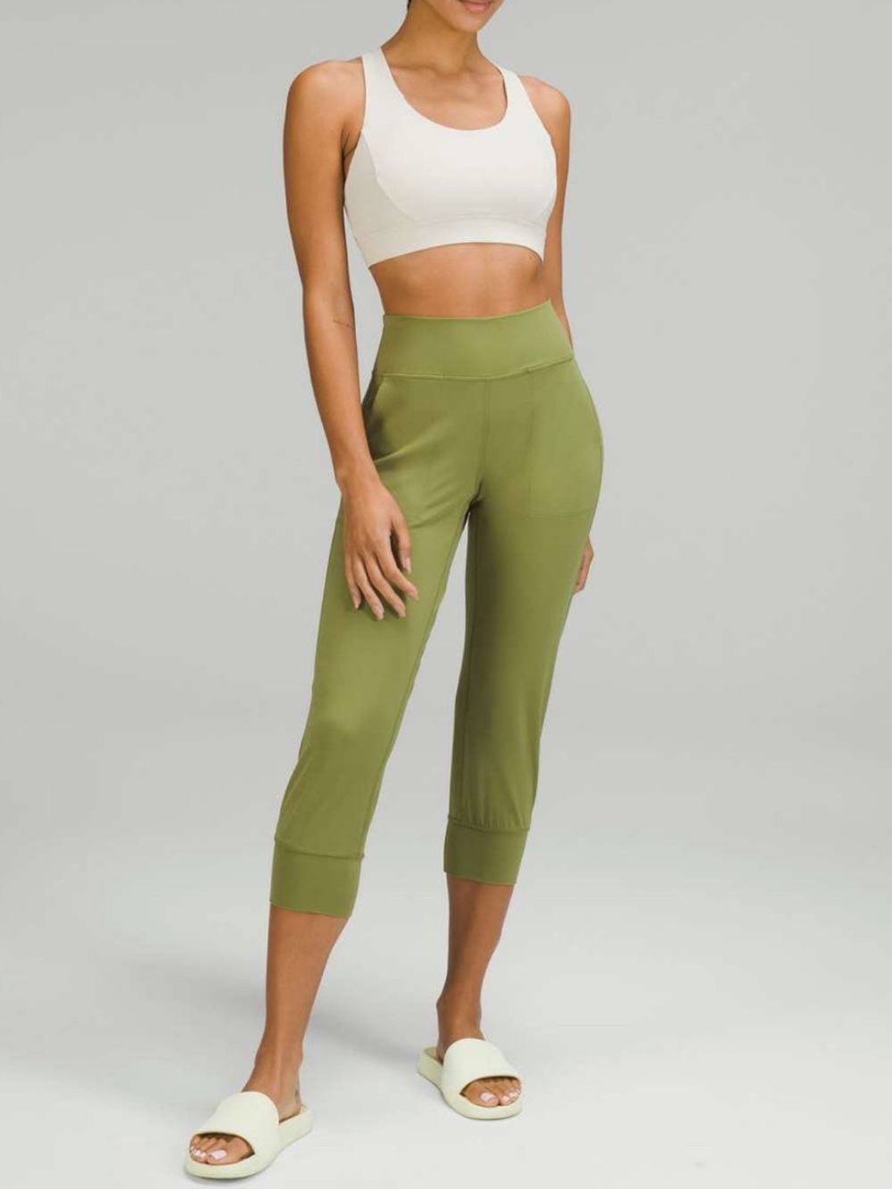 Lululemon Align High-Rise Cropped Jogger
Bronze Green